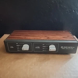 Archer Video Wahlschalter Kat. Nr. 15-1261 Koaxial TV Kabel AUX Radio Shack - Bild 1 von 9