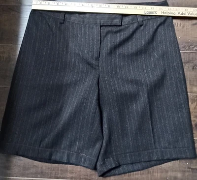 Bermuda feminina Cabi mistura de lã tamanho 6 marrom listra dupla - Imagem 1 de 4