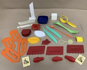 Lote De Colección De 29 Tupperware Regalos De Fiesta De Anfitriona y Gadgets De Cocina - Imagen 1 de 16