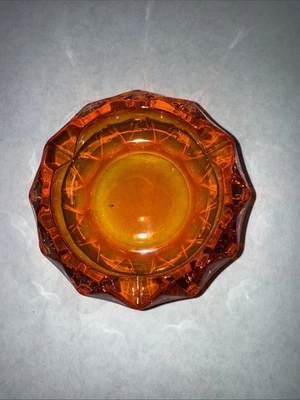 Viking Diamond Point Persimmon Orange Heavy Glass Ashtray Vintage, 3-Slot - Image 1 of 4