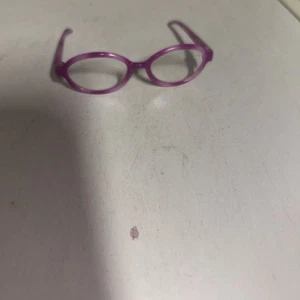 American Girl MYAG hübsche lila Brille für 18" Puppen EUC NICHT MEHR ERHÄLTLICH - Bild 1 von 2