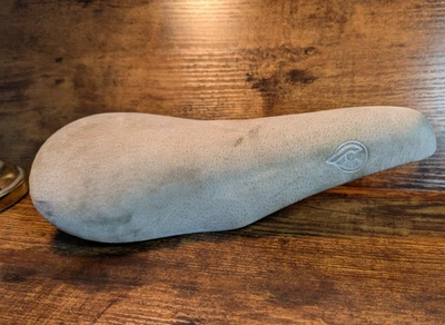 Sillín Cinelli Unicanitor Grantour vintage blanco aleación de aluminio riel en Y RARO Foto 1 de 4