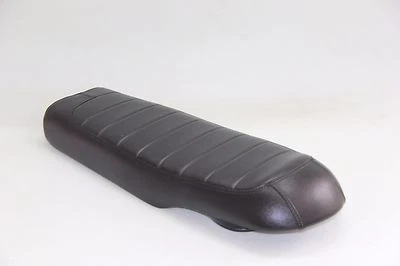 24 英寸 Brat 风格 1982 - 1983 年本田 CB750SC Nighthawk 咖啡赛车座椅代码:B2179 — 第 1/4 张图片