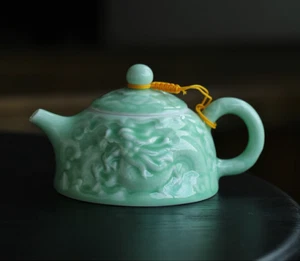 High-grade Fujian Longquan celadon teapot/relief dragon pattern 300ML - Picture 1 of 6