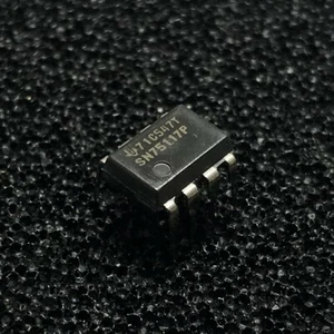SN75117P Differential Line Transceiver, PDIP-8, Texas Instruments - Picture 1 of 2