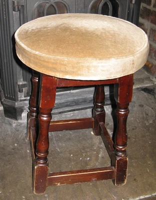 Retro Vintage Upholstered Pub Stool On Solid Wooden Turned Legs Home Bar Chair - Image 1 of 4