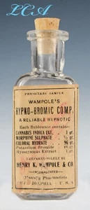 Antigua botella hipnótica pequeña CANNABIS INDICA & MORFINE SULFATO ¡REPUJADA TAMBIÉN! - Imagen 1 de 8
