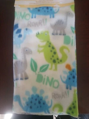 Флисовое детское одеяло динозавры 30 X 30  - Изображение 1 из 4