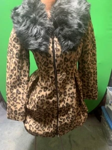 Venus Leopard Animal Print Long Coat Faux Fur - removable fur collar Size 6 NWT - Picture 1 of 21