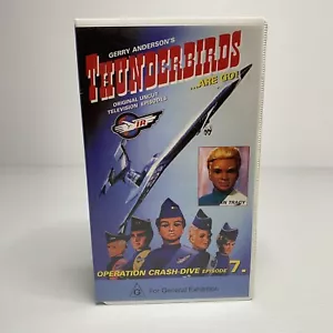 Gerry Anderson’s Thunderbirds VHS Episode 7 ‘Operation Crash-Dive’ VGC - Foto 1 di 6