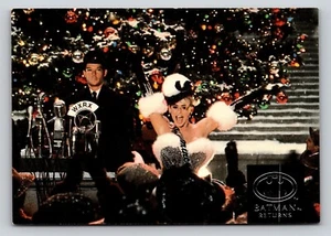Tarjeta intercambiable 1992 Batman Returns película Topps Stadium Club serie #39 Navidad - Imagen 1 de 2