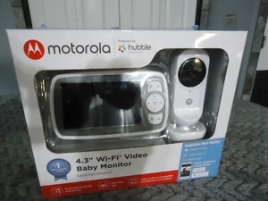 MOTOROLA 4.3" WI-FI VIDEO BABY MONITOR ( works good crack screen ) ^ - Picture 1 of 12