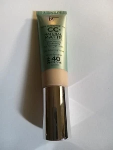 IT Cosmetics Your Skin But Better CC+ NATURAL MATTE SPF40 FAIR L/M/W /1/26 (NEW - Picture 1 of 2