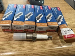 Denso 5020 T14PR-U RESISTOR Spark Plug Set of 6 New Old Stock - Picture 1 of 1