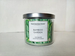 NUEVO Huntington Home Mezcla de Soja Vela Perfumada Bambú Jardín Tarro Grande 14 OZ - Imagen 1 de 5