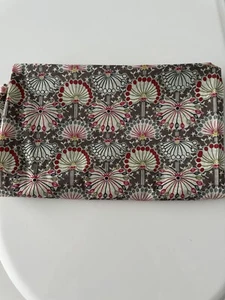 NEW LIBERTY OF LONDON TANA LAWN FABRIC 1-1/2 YARDS - Picture 1 of 1