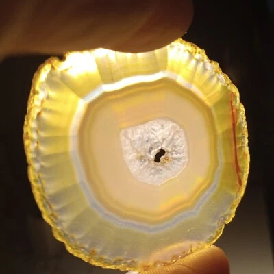 6.77 GRAM IRIS AGATE WITH DRUZY CENTER (INDONESIA) - Image 1 of 4