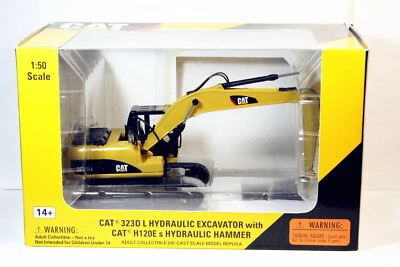 1/50 Norscot Caterpillar Cat 323D L Excavators with H120E Hydraulic Hammer 55282 - Image 1 of 4