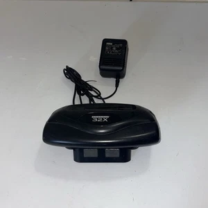 Sega Genesis 32x Schwarz Heimkonsole Add On Ungetestet - Mit Netzkabel - Powers On - Bild 1 von 11