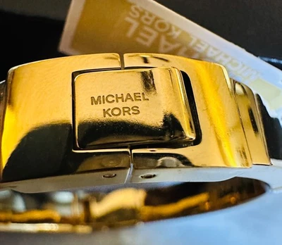 Michael Kors Pulsera Bisagra y Anillo Plegable Tono Dorado Conjunto con Cajas Bolsas Etiquetas Foto 1 de 4