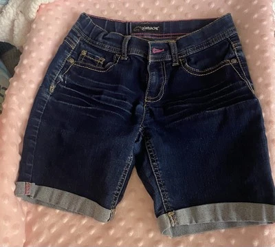 Pantalones Cortos Jordache Niña Talla 8 Azul Oscuro Denim Rosa Bordados Bolsillos Puños Foto 1 de 4