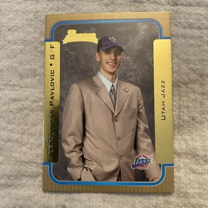 Tarjeta de novato Aleksander Pavlovic 2003-04 Bowman Gold Utah Jazz #156 - Imagen 1 de 7