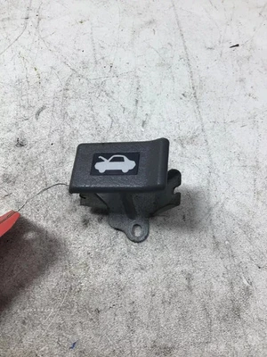 Acura TSX 2003 palanca de tracción del capó ## Foto 1 de 4