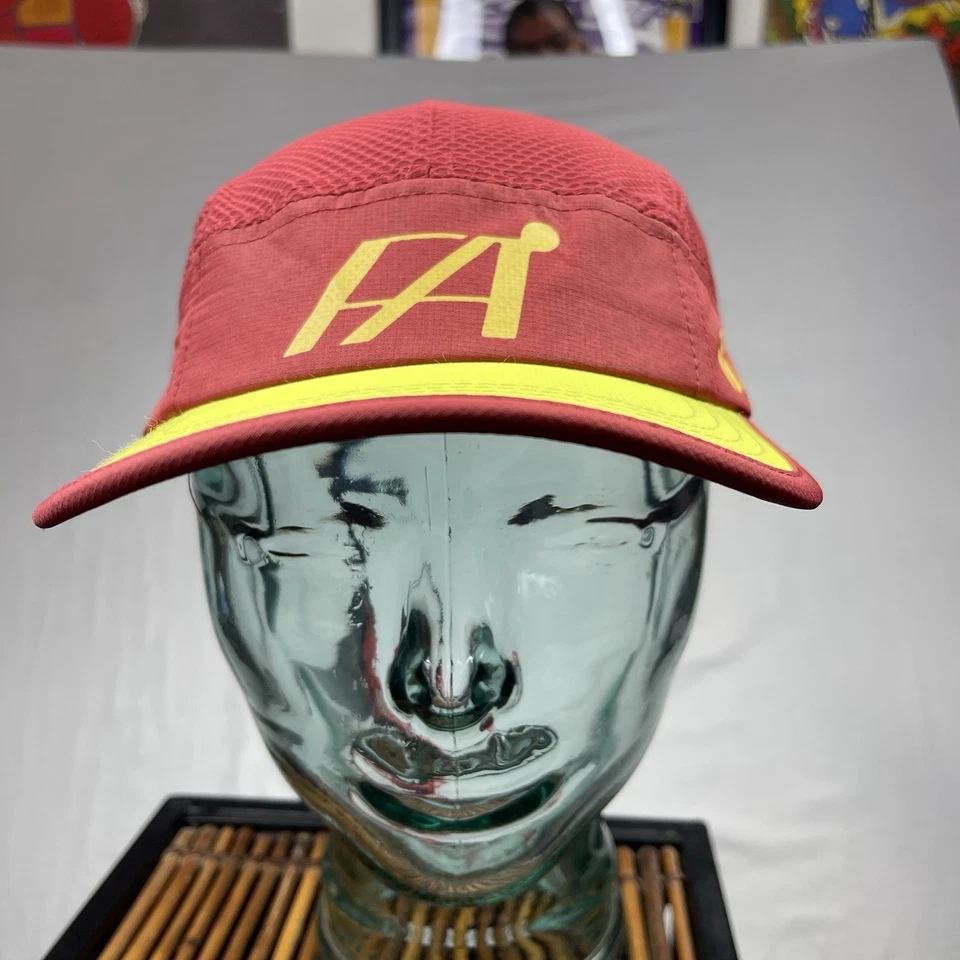 Gorra Fractel para hombre correa ajustable trasera 5 paneles correr trotar rendimiento Foto 1 de 4