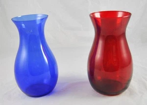 Red Blue Glass Vases 9 Inches L4G49 - Picture 1 of 1