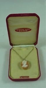 FABULOUS VINTAGE ESTATE 9CT YELLOW GOLD SHELL CAMEO PENDANT # 19274 - Picture 1 of 5