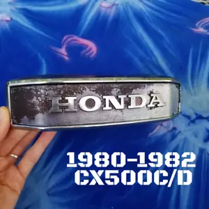 HONDA CX500 FRONT COVER,FITS 1980-1982 CX500C/D,ORIGINAL,PART # 61401-449-010,GC - Picture 1 of 14