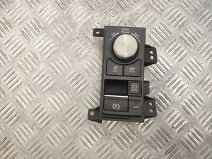LEXUS NX 2019 Z1 300h AWD AYZ15 Switches 75H322 75H331 191811 - Picture 1 of 9
