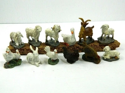 Set 12 Animali per Presepe per Pastori alti Cm 7/10 Gallina Oca Gallo Pecore - Immagine 1 di 4