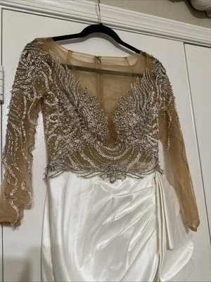 Женское белое короткое платье с бисером Terani Couture размер 8 с длинным рукавом прозрачное - Изображение 1 из 4