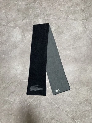 Bufanda de dos lados vintage Y2K Lacoste negra/gris OS Foto 1 de 4