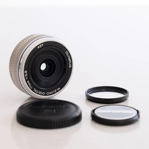 Olympus M.Zuiko Digital 17mm f/2.8 Objektiv für MFT Micro 4/3 + Neuer UV-Filter - Bild 1 von 10