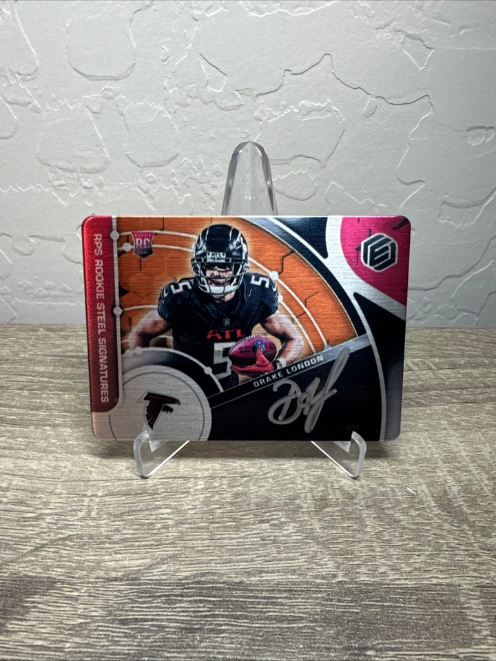 2022 Panini Elements Drake London Carbon Rookie RC Auto /6 #125 Falcons - Image 1 of 1