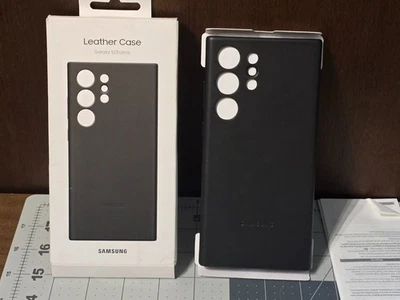 Capa de couro Samsung para Samsung Galaxy S23 Ultra - Preta (EF-VS918) - Imagem 1 de 3