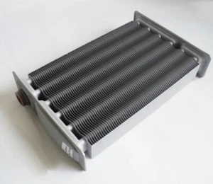 SCAMBIATORE PRIMARIO BERETTA 24 KW R2381 R5351 R1841 RIELLO 4363533 4364760 - Imagen 1 de 1
