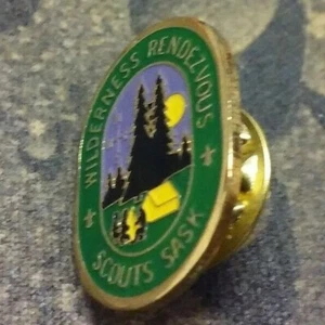 Insignia pin Wilderness Rendezvous Scouts SASK - Imagen 1 de 3