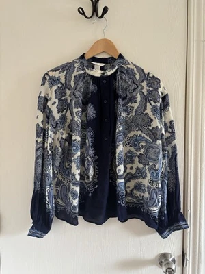 Blusa boho manga larga estampado cachemir azul blanco talla 6 de H&M para mujer  Foto 1 de 4