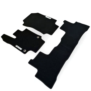 Alfombrillas de terciopelo de calidad OEM para Suzuki Across 2020-2025 - Imagen 1 de 13