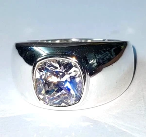 2 Ct Certified Treated Off White Diamond Solitaire Men's Ring In 925 Silver - Picture 1 of 7