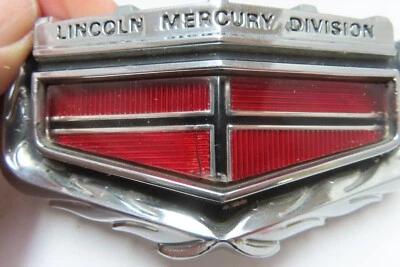 Used 1971 1972 Mercury Colony Park wagon and Marquis hood badge emblem medallion Foto 1 de 4
