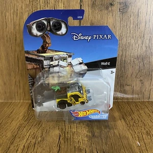 WALL-E Disney Pixar Character Cars Series 5 - Hot Wheels 2019 NEW GGX59-0911 - Picture 1 of 3