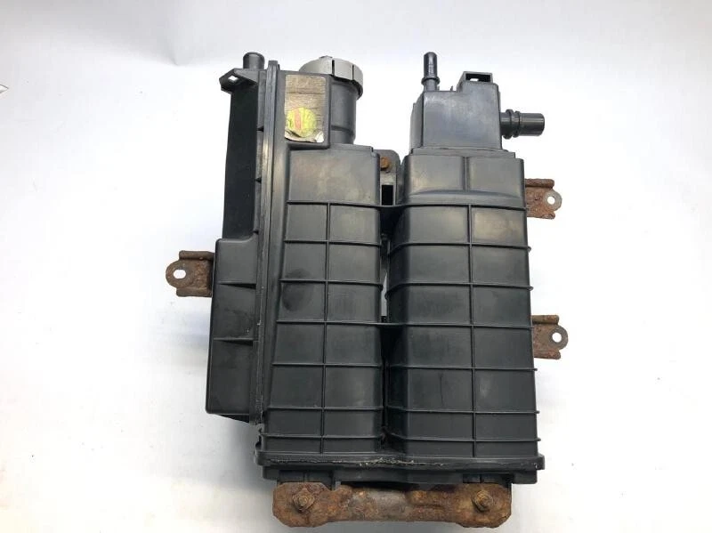 2010-2013 Acua MDX Fuel Vapor Evaporator Canister base model 3.7L OEM - Imagem 1 de 2