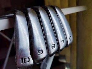 Honma TW747V Eisen #6-10 (5 Schläger) / Modus Tour 130S / Flex: Stiff / Eisensatz - Bild 1 von 10