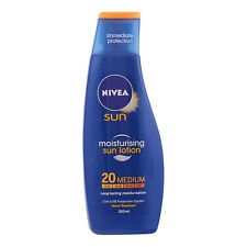 NIVEA Sonnenschutz-Produkte