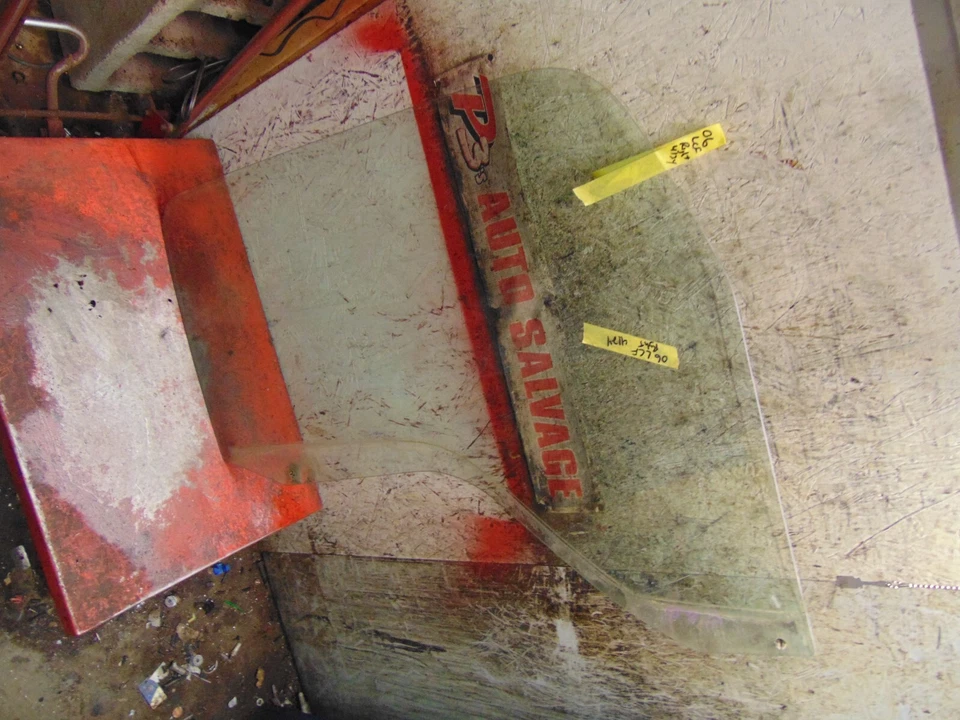 10 09 08 07 06 Ford LCF cabina delantera OEM pasajero puerta derecha ventana de vidrio Foto 1 de 1