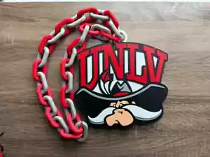 Collar de cadena de gran tamaño UNLV Rebels - Audaz colgante de abanico para verdaderos partidarios - Imagen 1 de 2